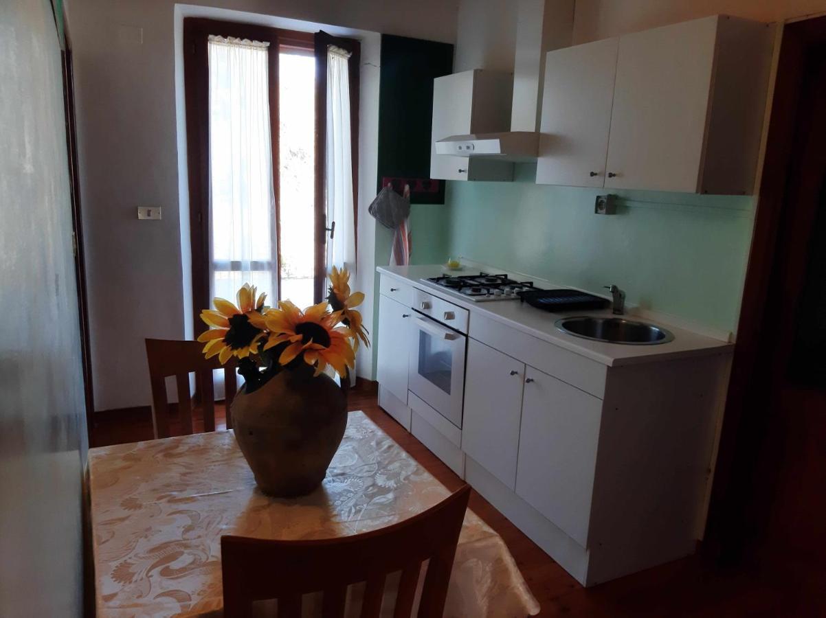 La Meriggia Agriturismo- Ampio Appartamento Con Terrazza Esclusiva Ancona Ngoại thất bức ảnh